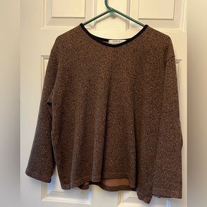 Aly Wear large brown cotton knit top